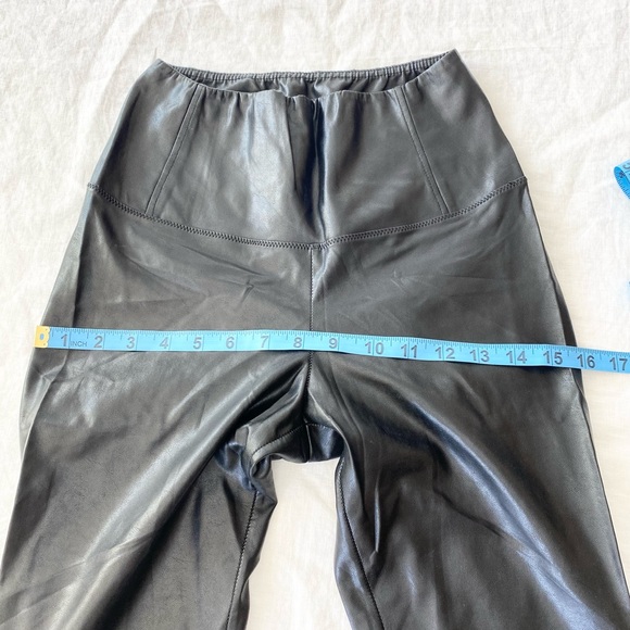 Aritzia Wilfred Free Daria High Rise Faux Leather Leggings - Picture 8 of 15